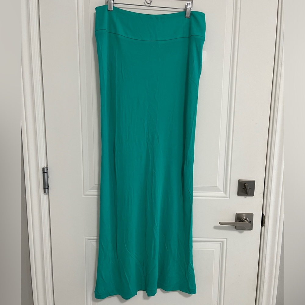 NWT - Iceberg Women’s Full Length Tube Skirt - Made in Italy - EU 46 / L